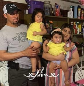 Meet your Posher, Yesy y rene